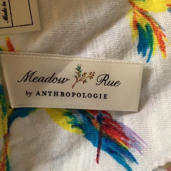 Meadow Rue by Anthropologie White Rainbow Pajaro Bird Print Tee Shirt Small NWOT - Picture 13 of 16